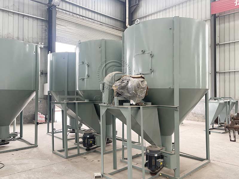 feed mixer equipment