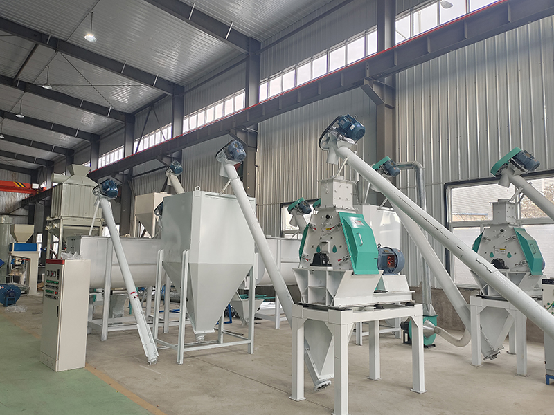 Chicken farm powdered feed production line