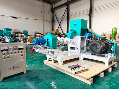 Pellet Mill vs. Feed Extruder: Which is Better for Aq